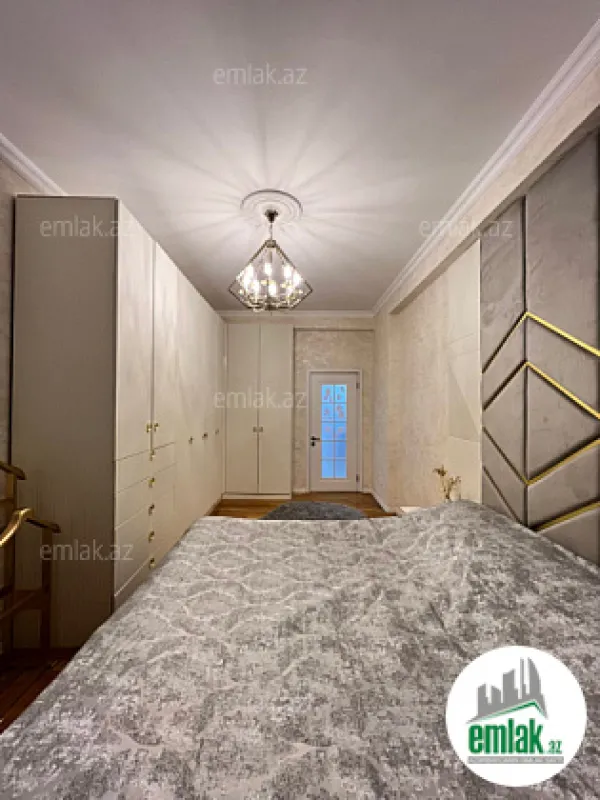 Satılır 3 otaqlı yeni tikili 147 m²