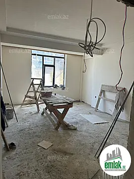 Satılır 3 otaqlı yeni tikili 142 m²