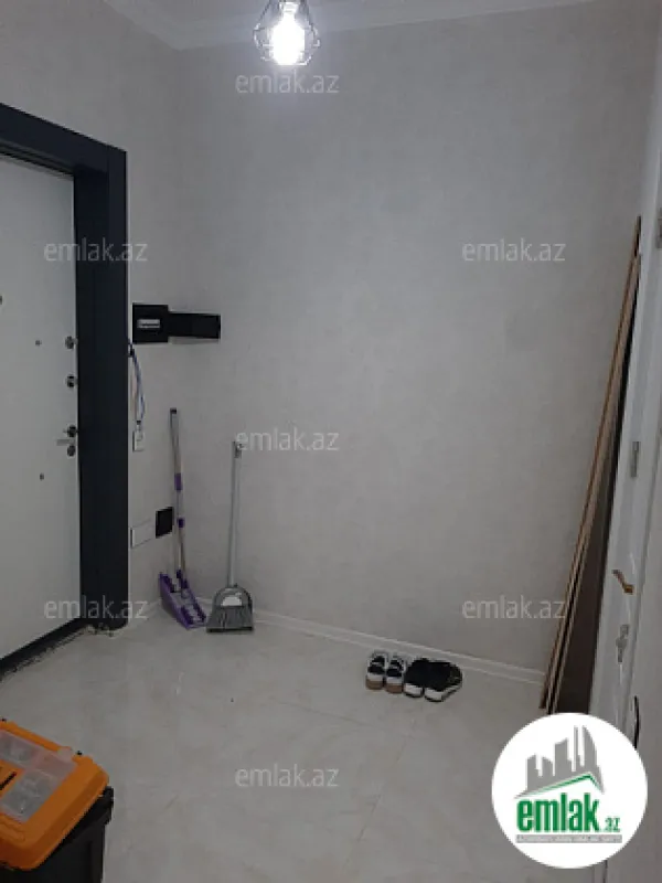 Satılır 3 otaqlı yeni tikili 93 m²