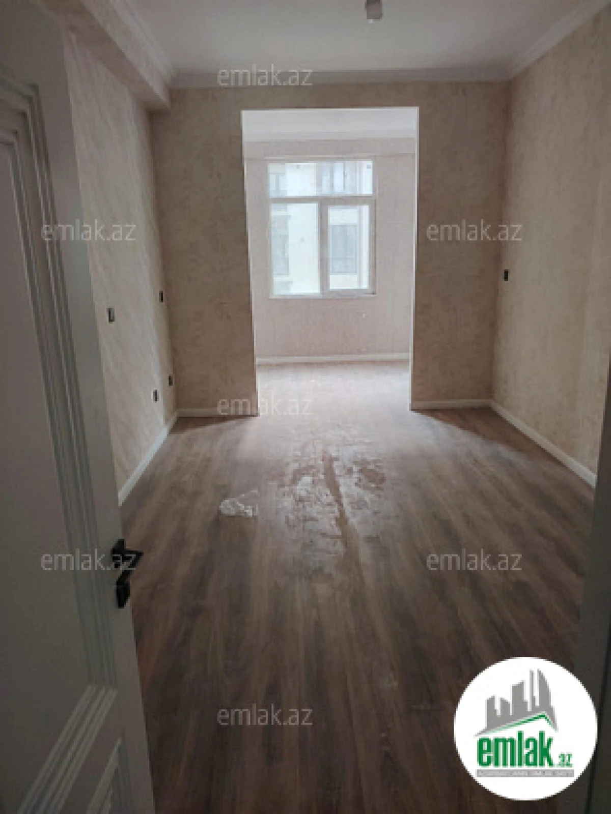 Satılır 2 otaqlı yeni tikili 83 m²