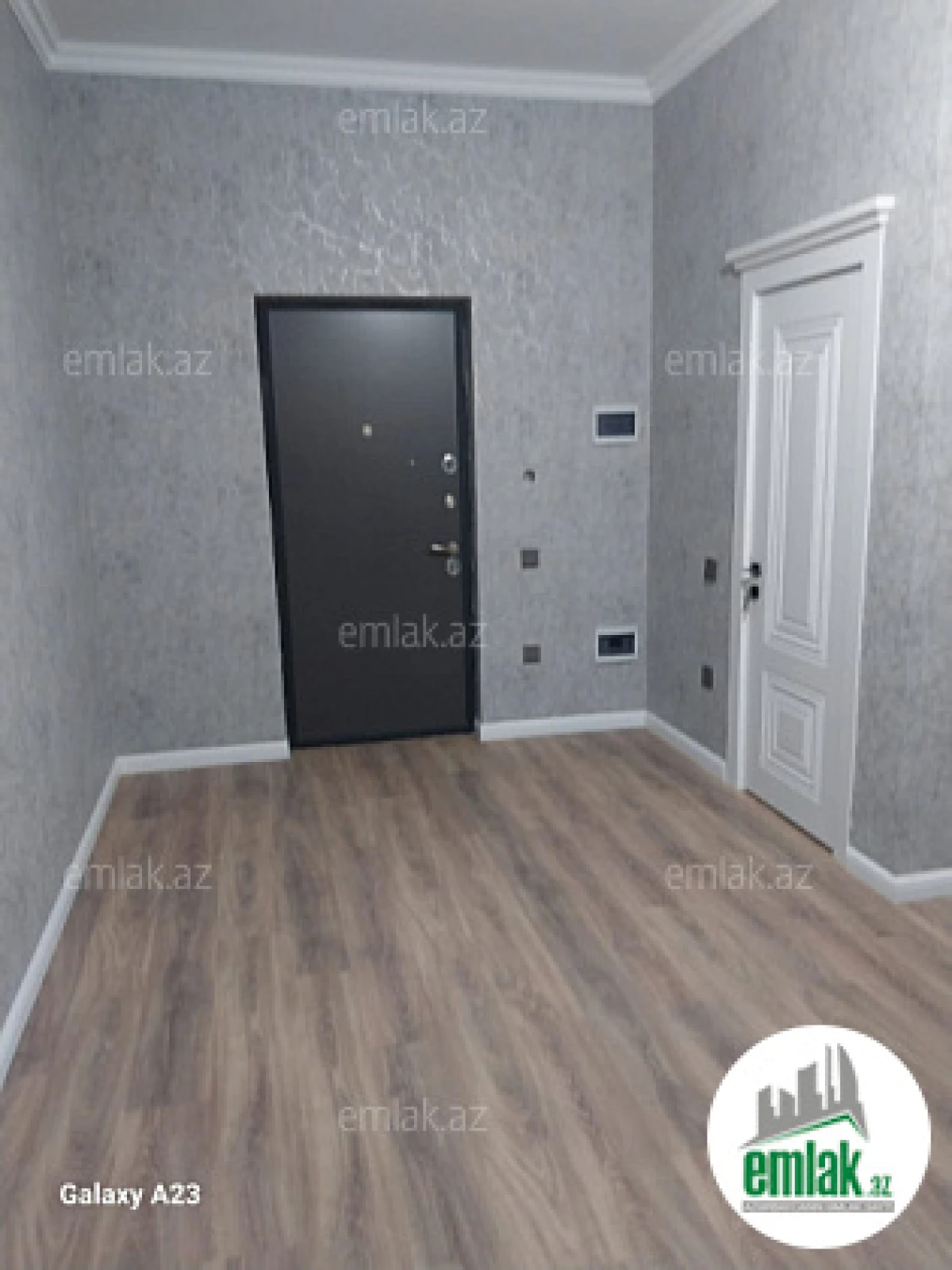 Satılır 2 otaqlı yeni tikili 83 m²