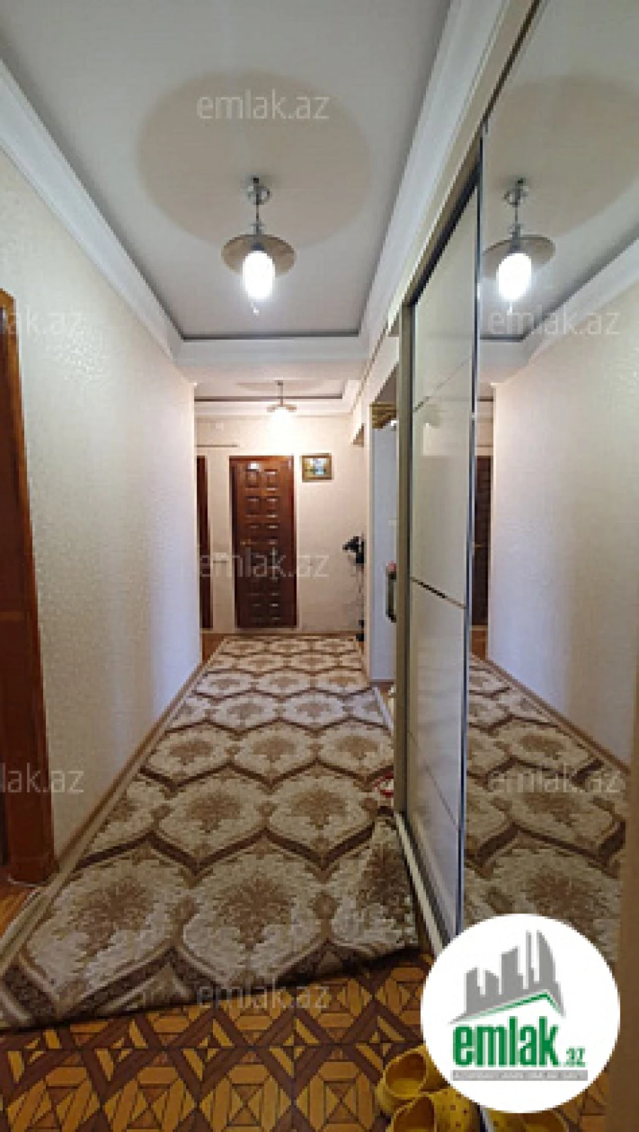 Satılır 3 otaqlı köhnə tikili 80 m²