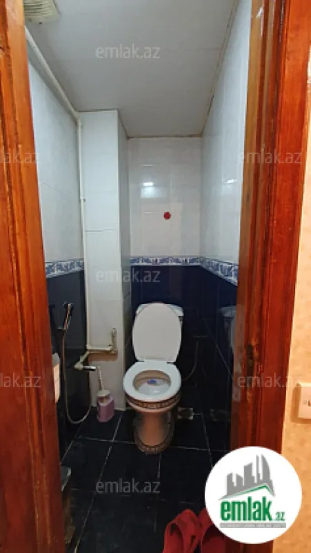 Satılır 3 otaqlı köhnə tikili 80 m²