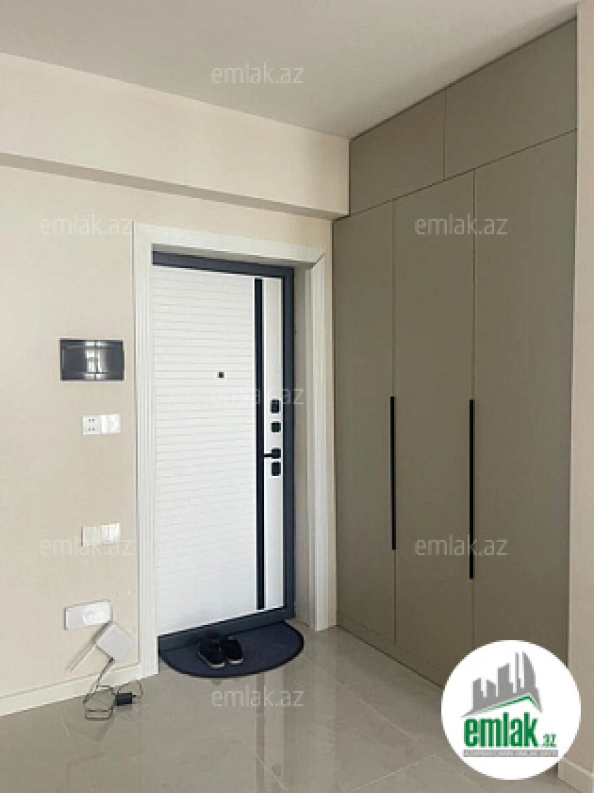 Satılır 2 otaqlı yeni tikili 55 m²