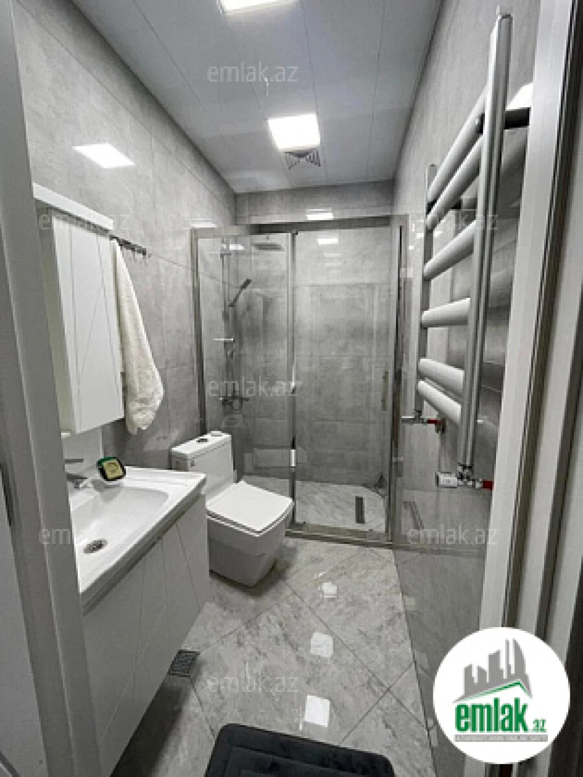 Satılır 2 otaqlı yeni tikili 55 m²