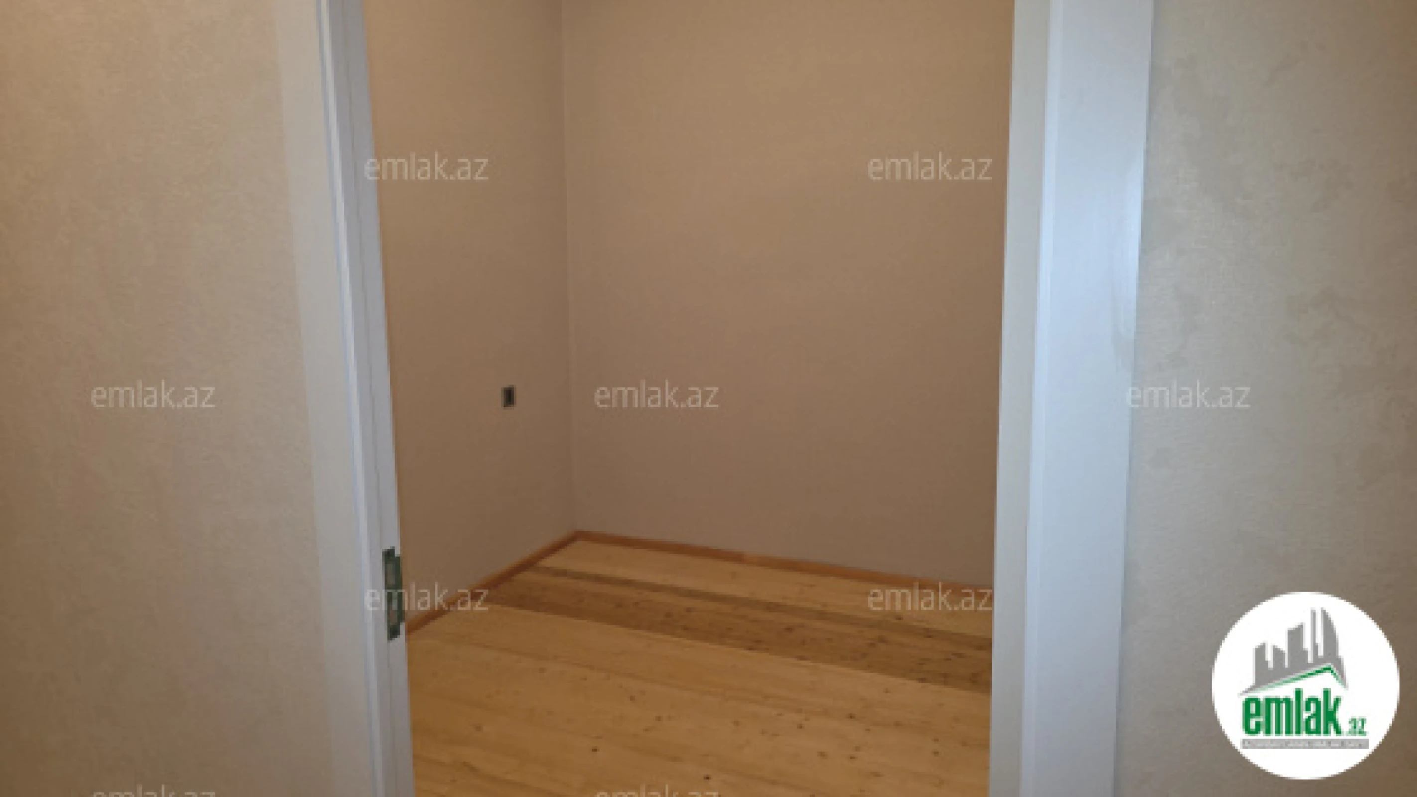 Satılır 1 otaqlı yeni tikili 45 m²