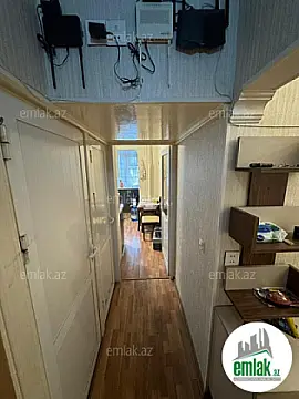 Satılır 2 otaqlı köhnə tikili 60 m²