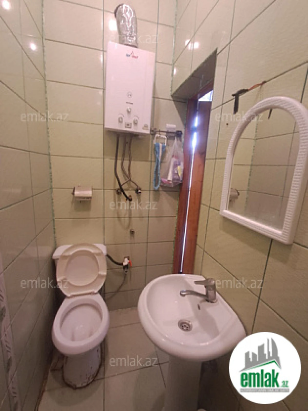 Satılır 3 otaqlı həyət evi 100 m²