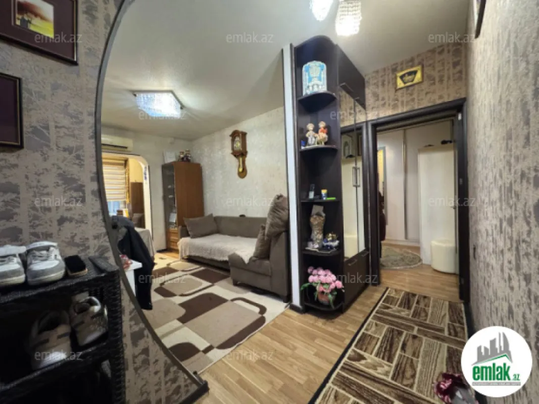 Satılır 3 otaqlı yeni tikili 50 m²