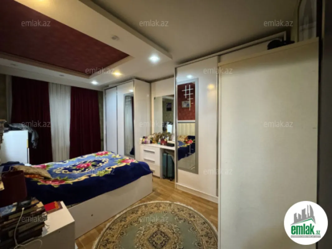 Satılır 3 otaqlı yeni tikili 50 m²