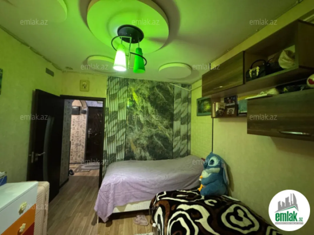 Satılır 3 otaqlı yeni tikili 50 m²