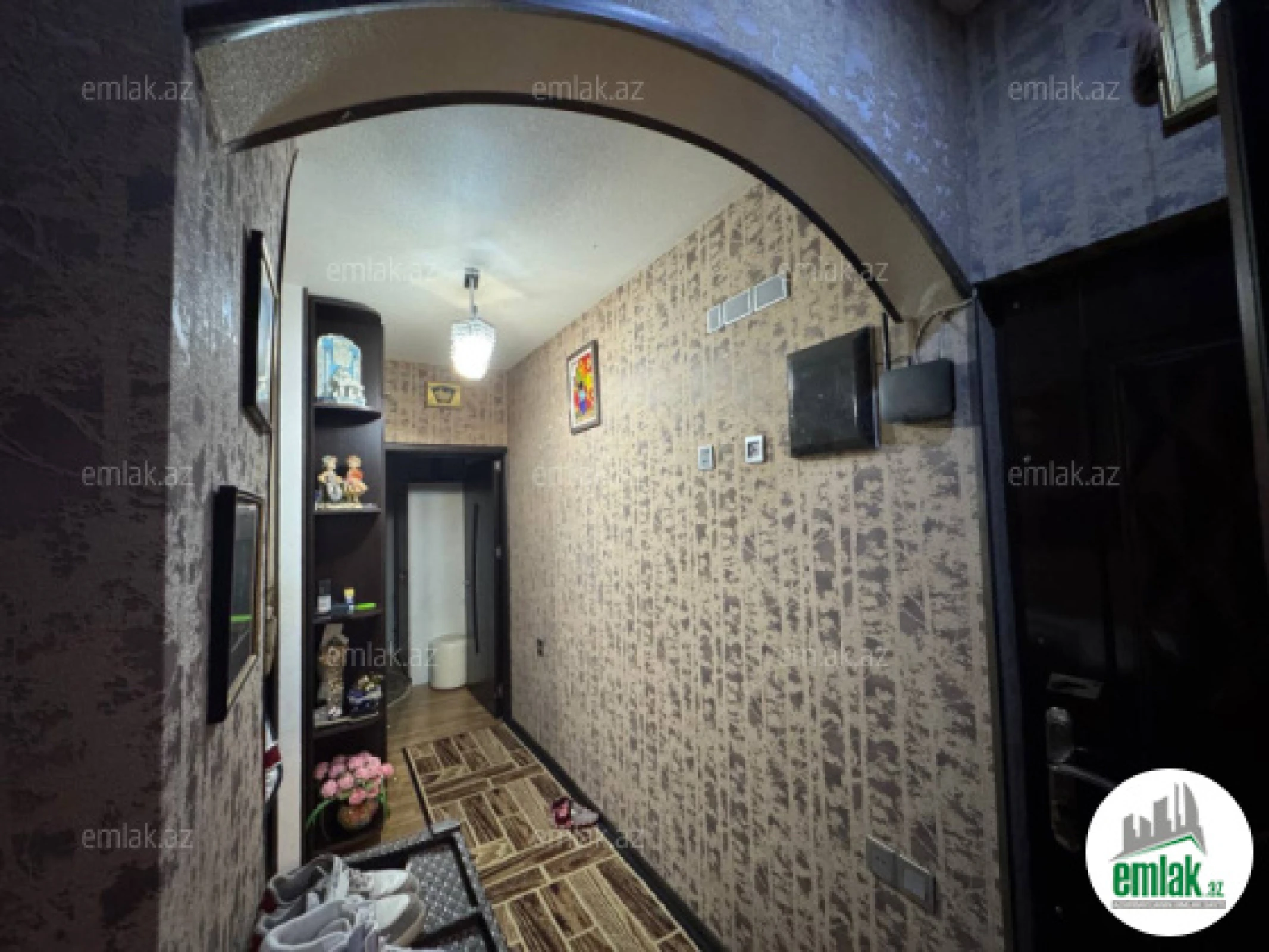 Satılır 3 otaqlı yeni tikili 50 m²