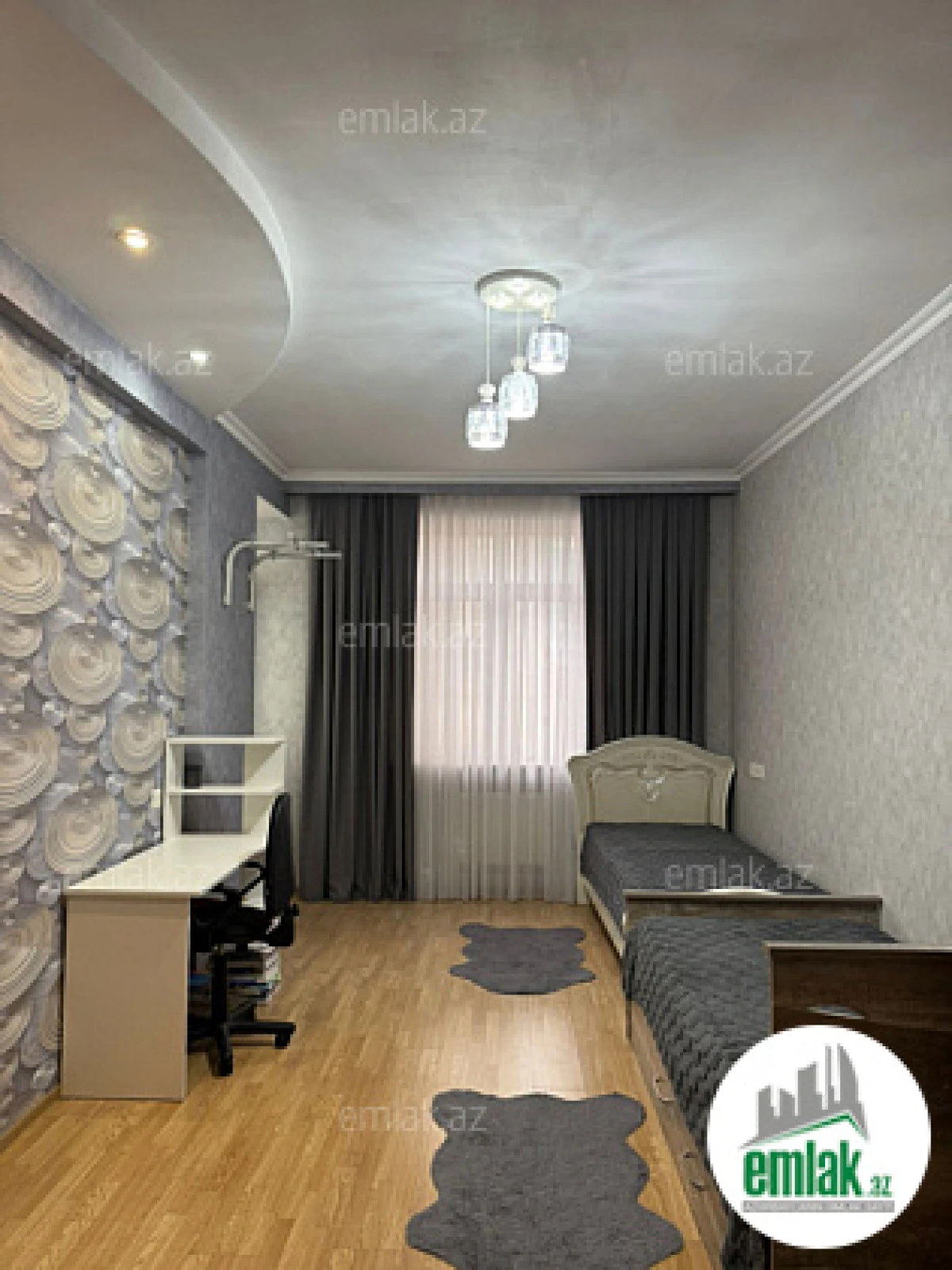 Satılır 3 otaqlı yeni tikili 137 m²