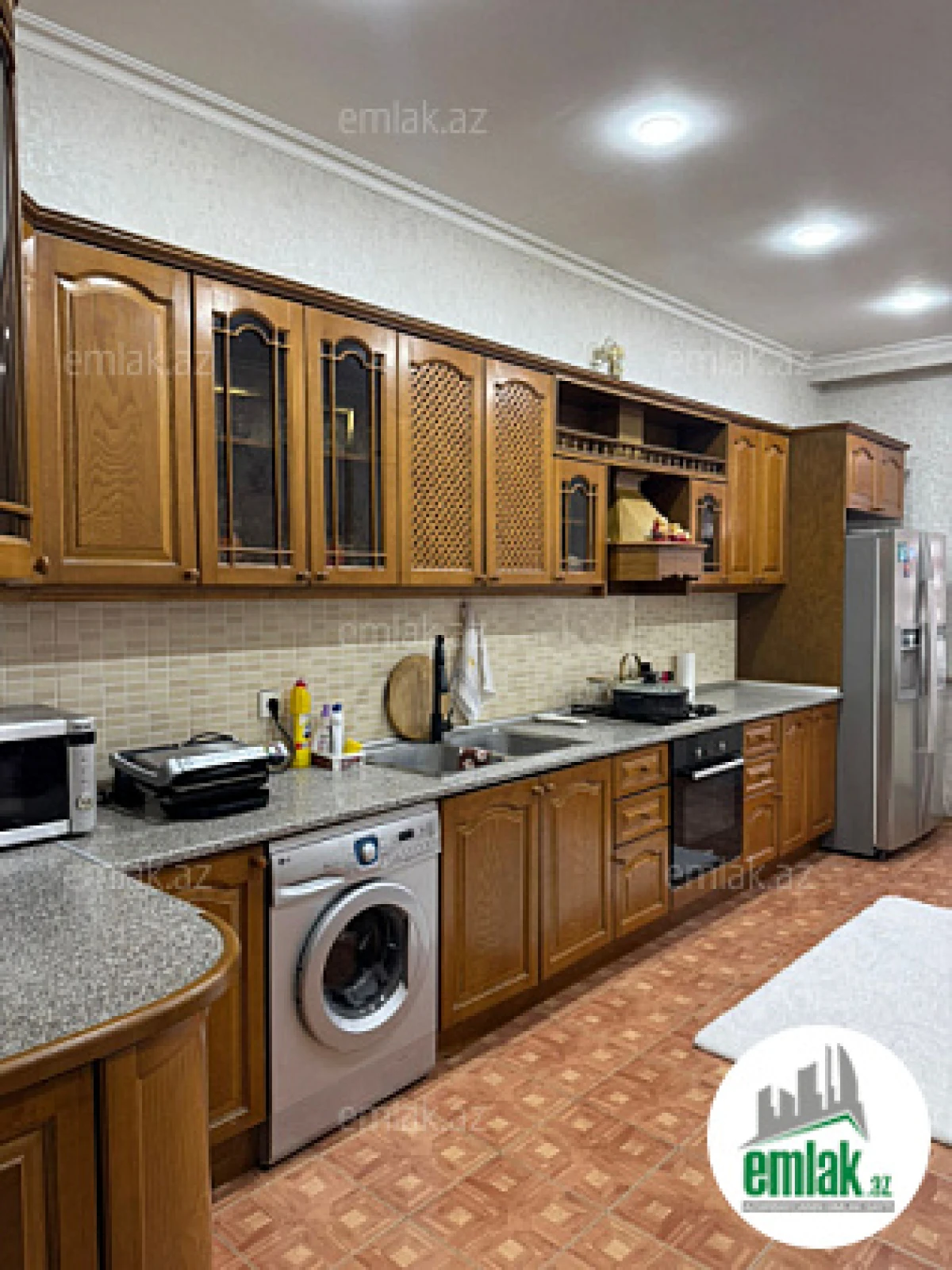 Satılır 3 otaqlı yeni tikili 137 m²