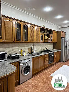 Satılır 3 otaqlı yeni tikili 137 m²