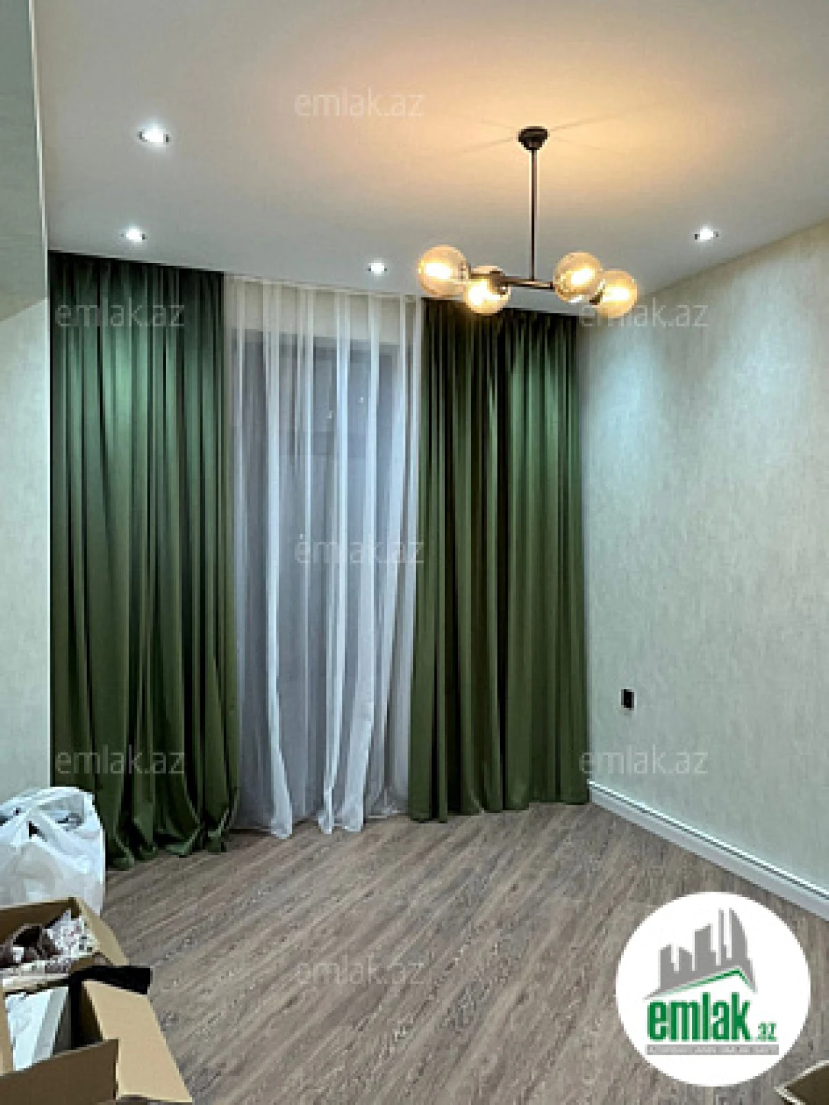 Satılır 2 otaqlı yeni tikili 75 m²
