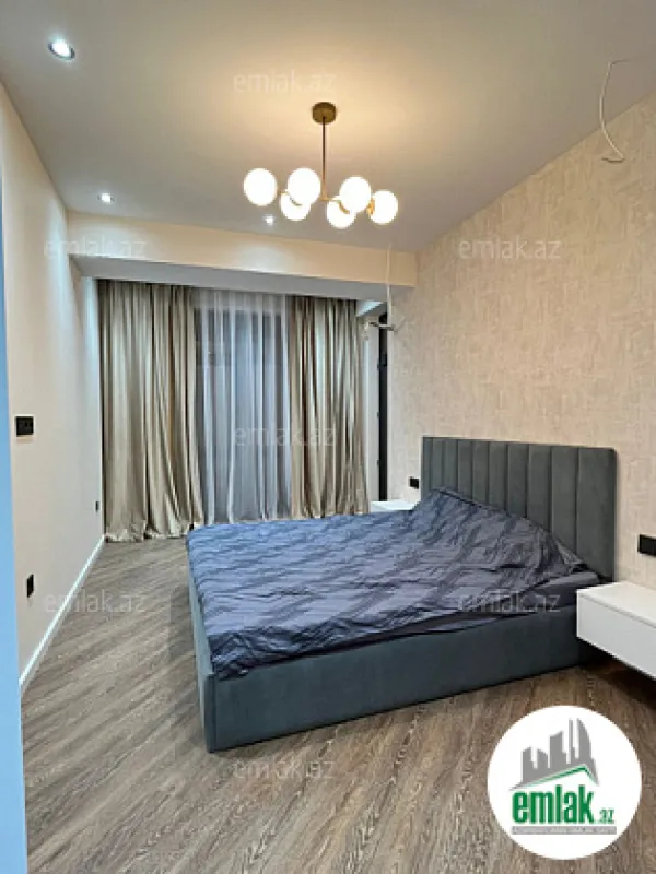 Satılır 2 otaqlı yeni tikili 75 m²