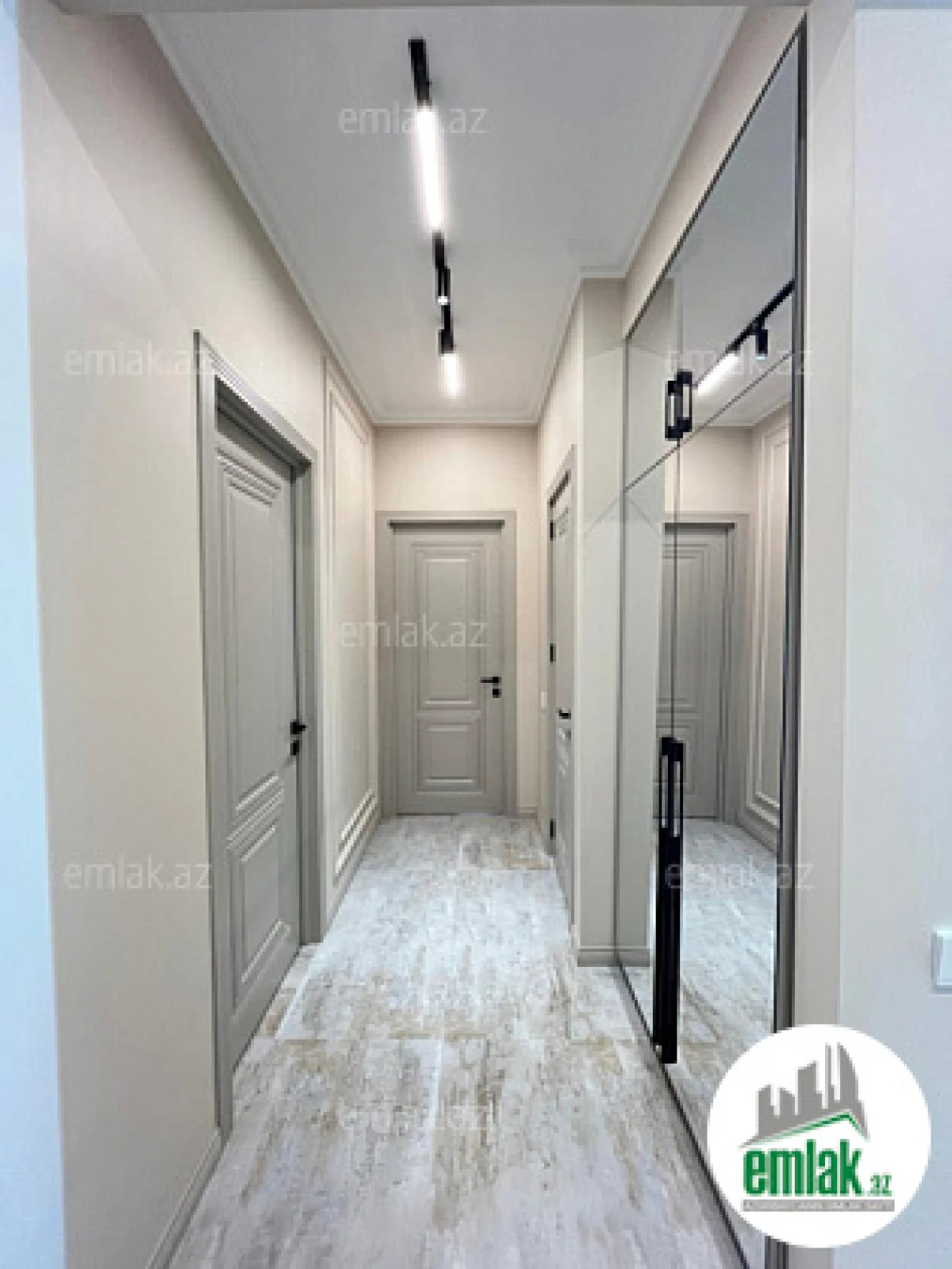 Satılır 2 otaqlı yeni tikili 77 m²