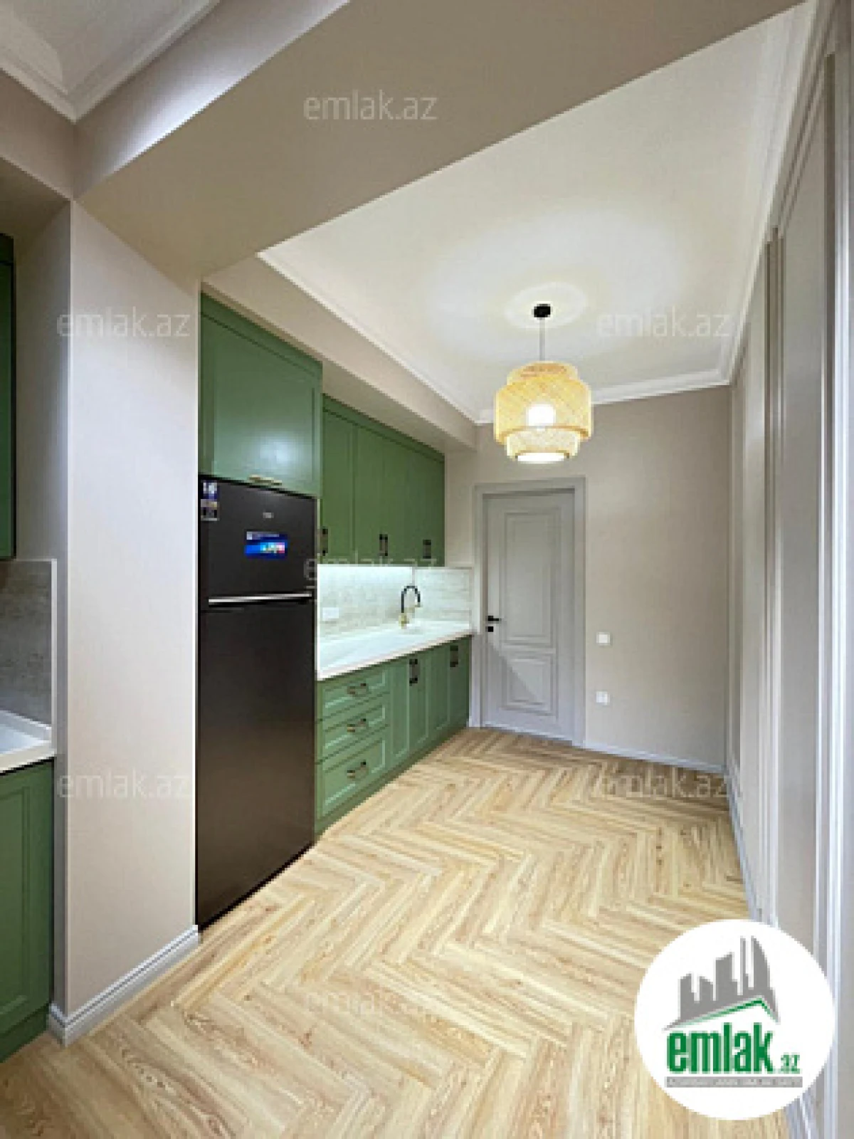 Satılır 2 otaqlı yeni tikili 77 m²