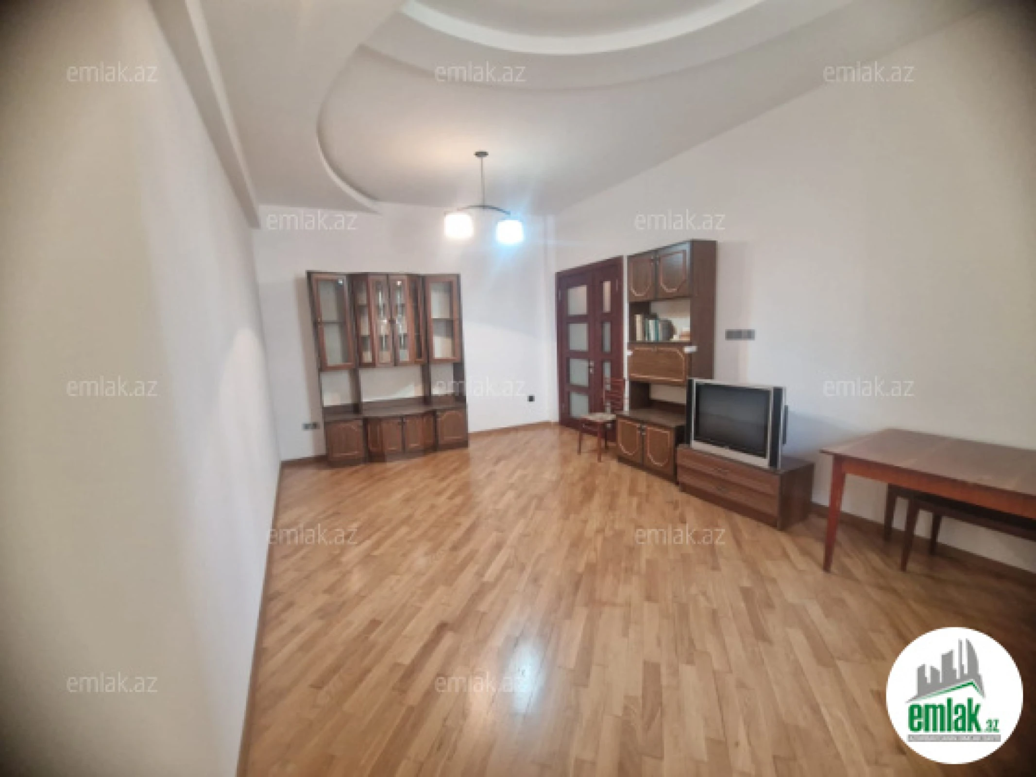 Satılır 2 otaqlı yeni tikili 60 m²