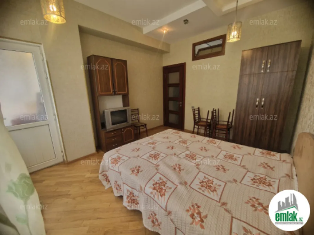 Satılır 2 otaqlı yeni tikili 60 m²