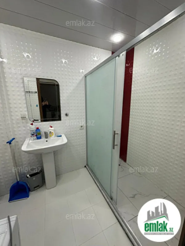 Satılır 2 otaqlı yeni tikili 60 m²