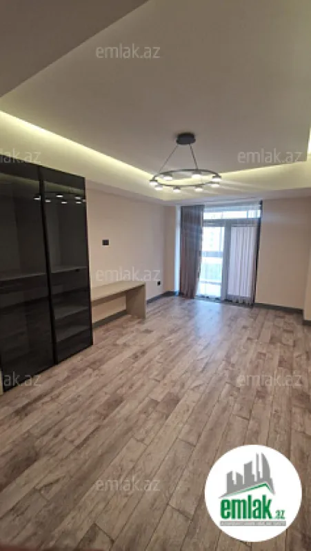 Satılır 2 otaqlı yeni tikili 84 m²
