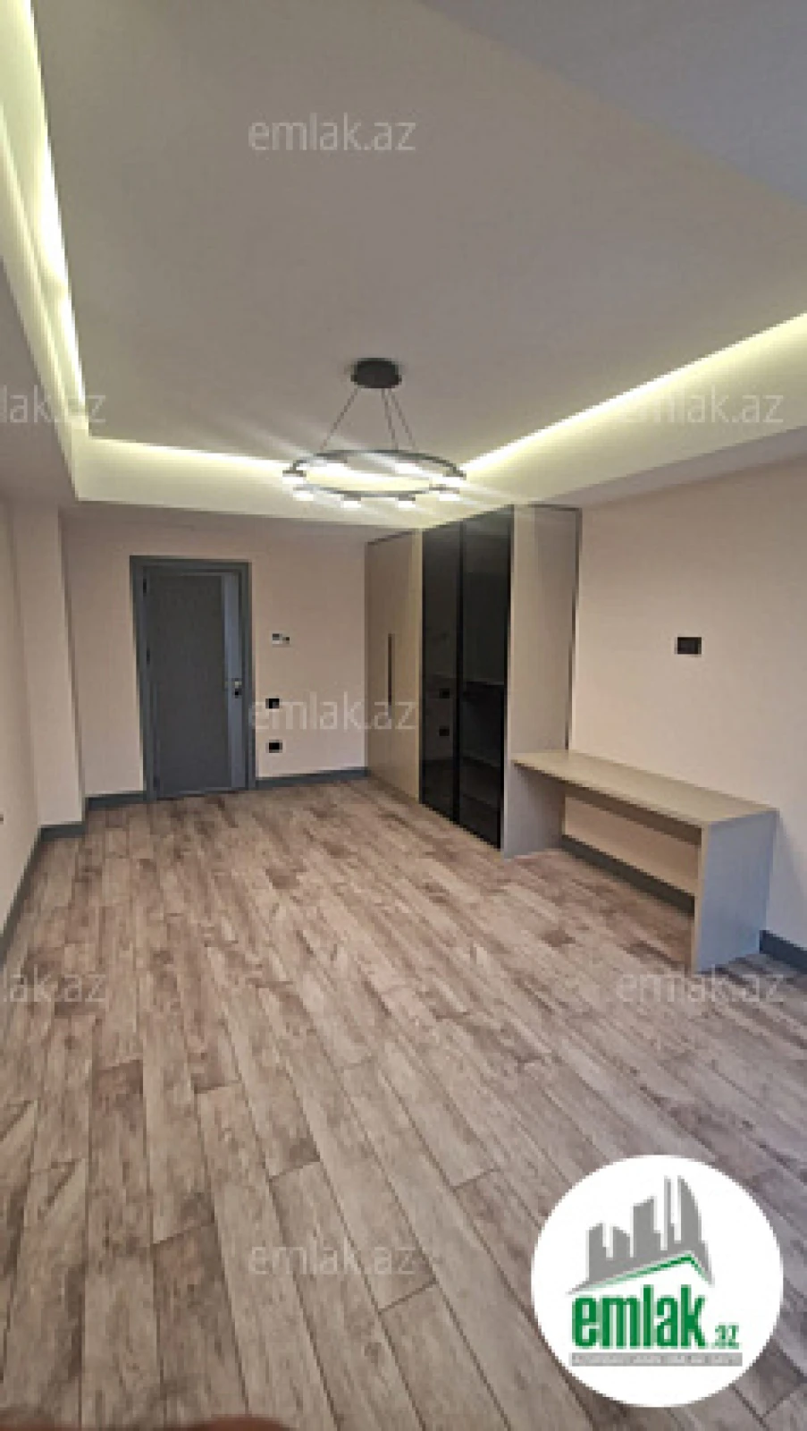Satılır 2 otaqlı yeni tikili 84 m²