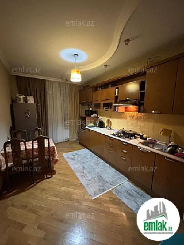 Satılır 3 otaqlı yeni tikili 110 m²