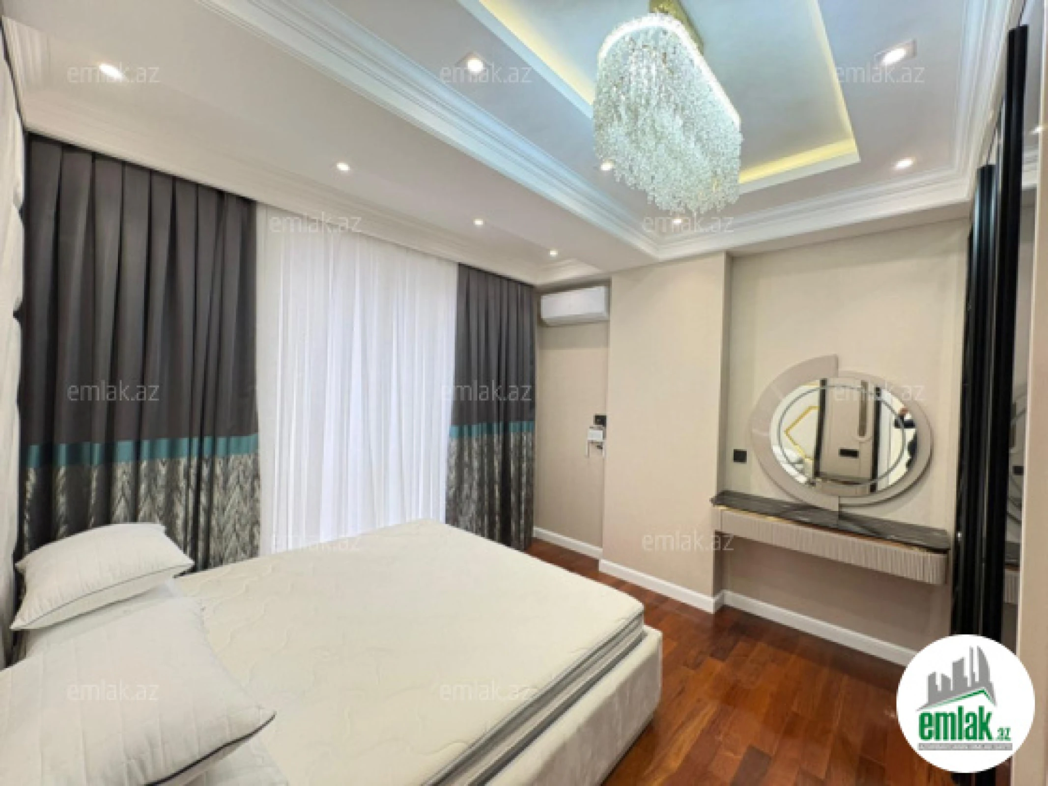 Satılır 3 otaqlı yeni tikili 95 m²