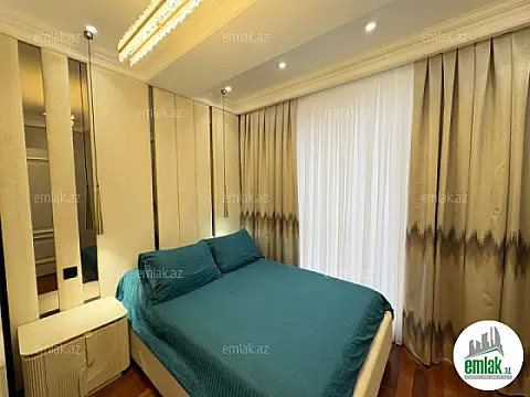 Satılır 3 otaqlı yeni tikili 95 m²