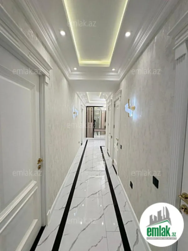 Satılır 3 otaqlı yeni tikili 95 m²