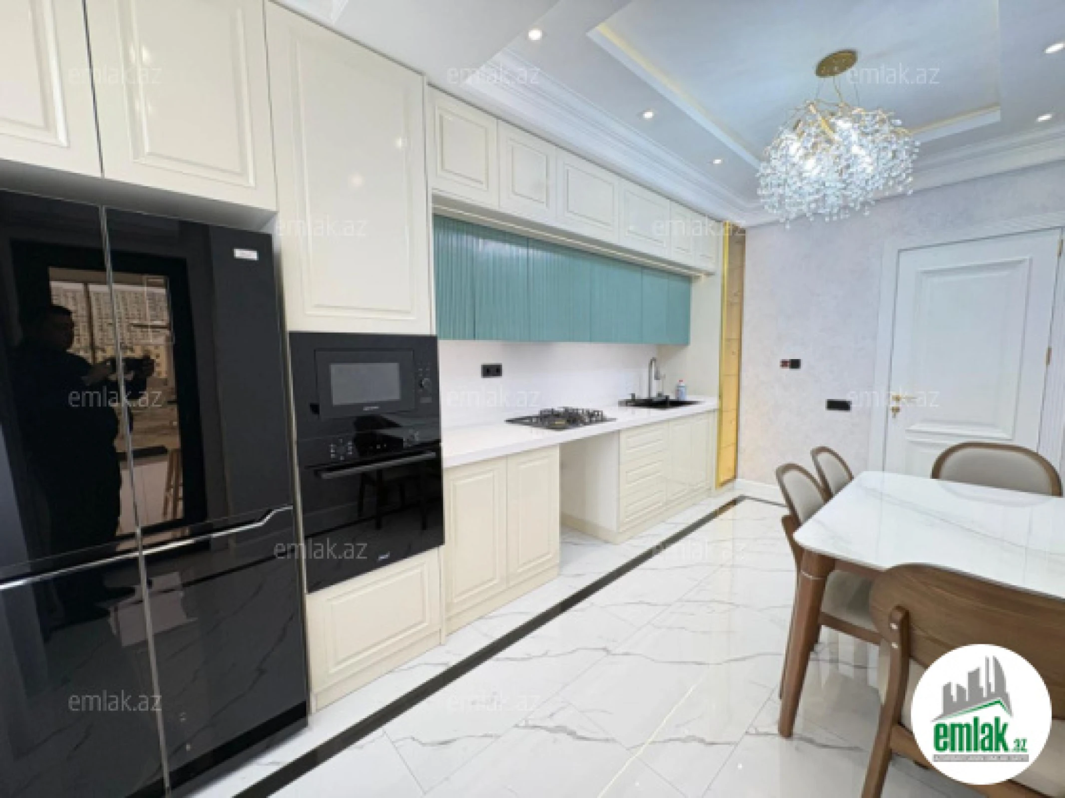 Satılır 3 otaqlı yeni tikili 95 m²