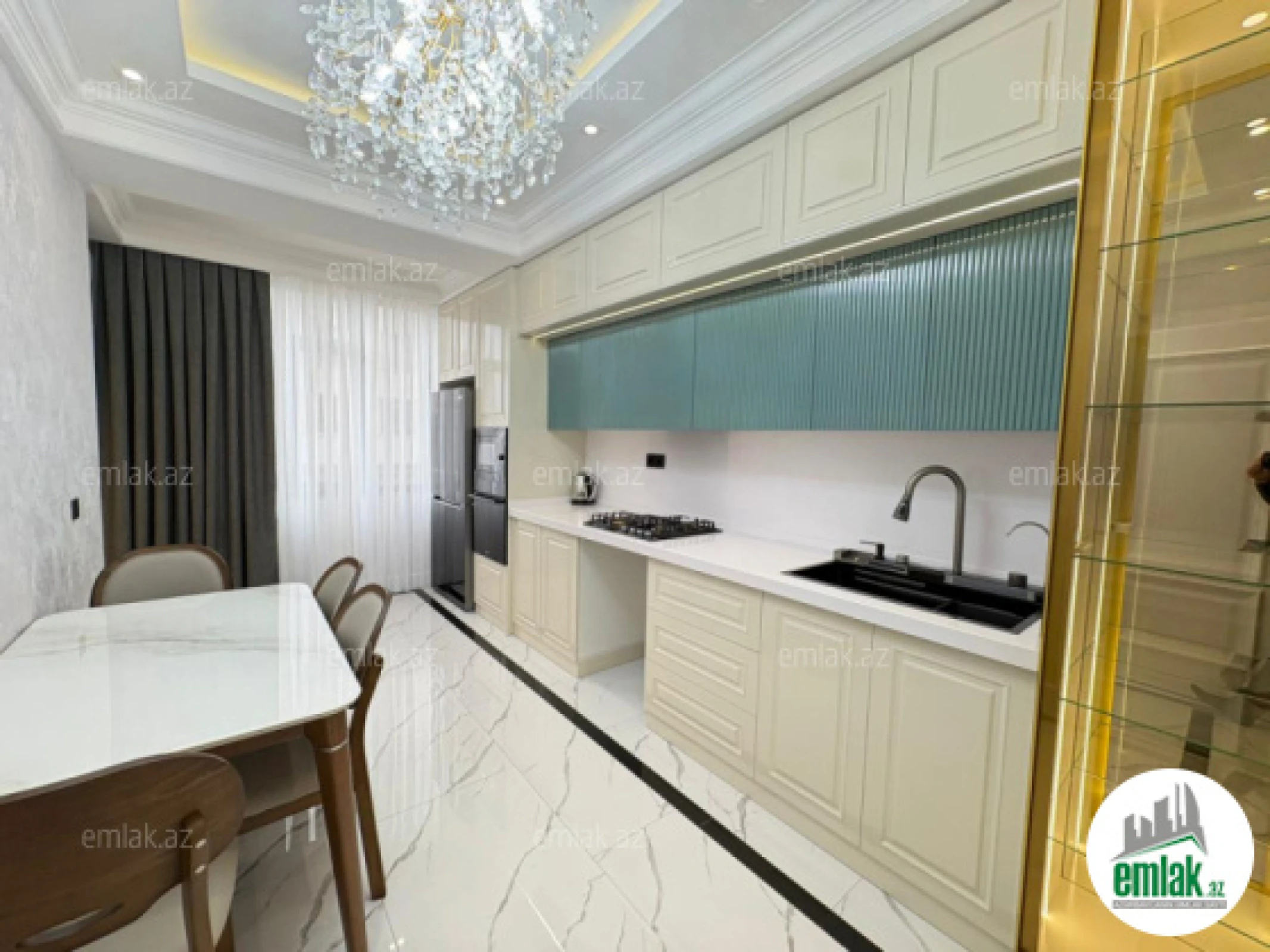 Satılır 3 otaqlı yeni tikili 95 m²