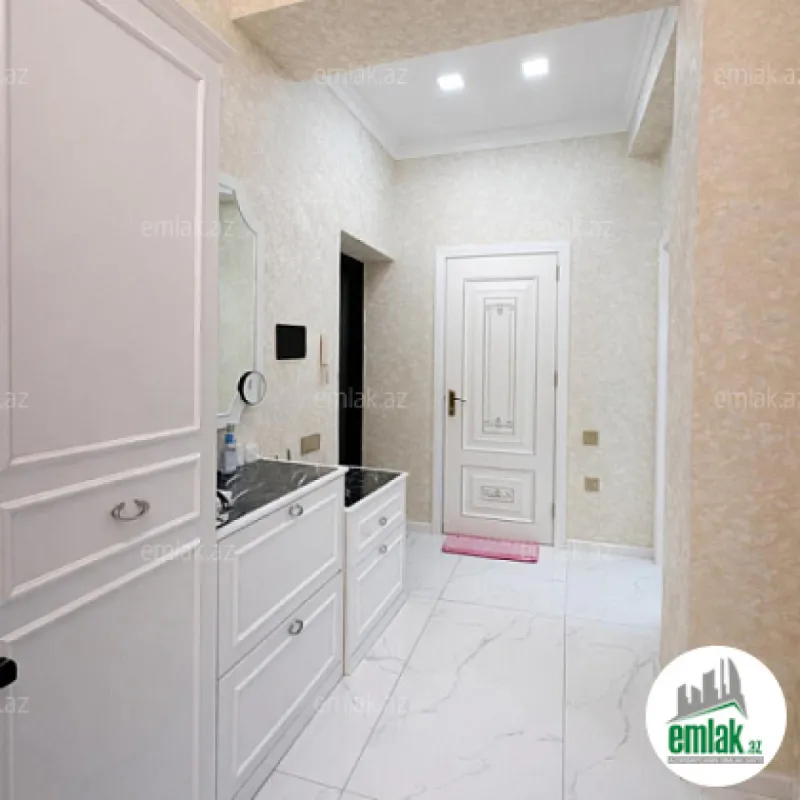 Satılır 2 otaqlı yeni tikili 56 m²