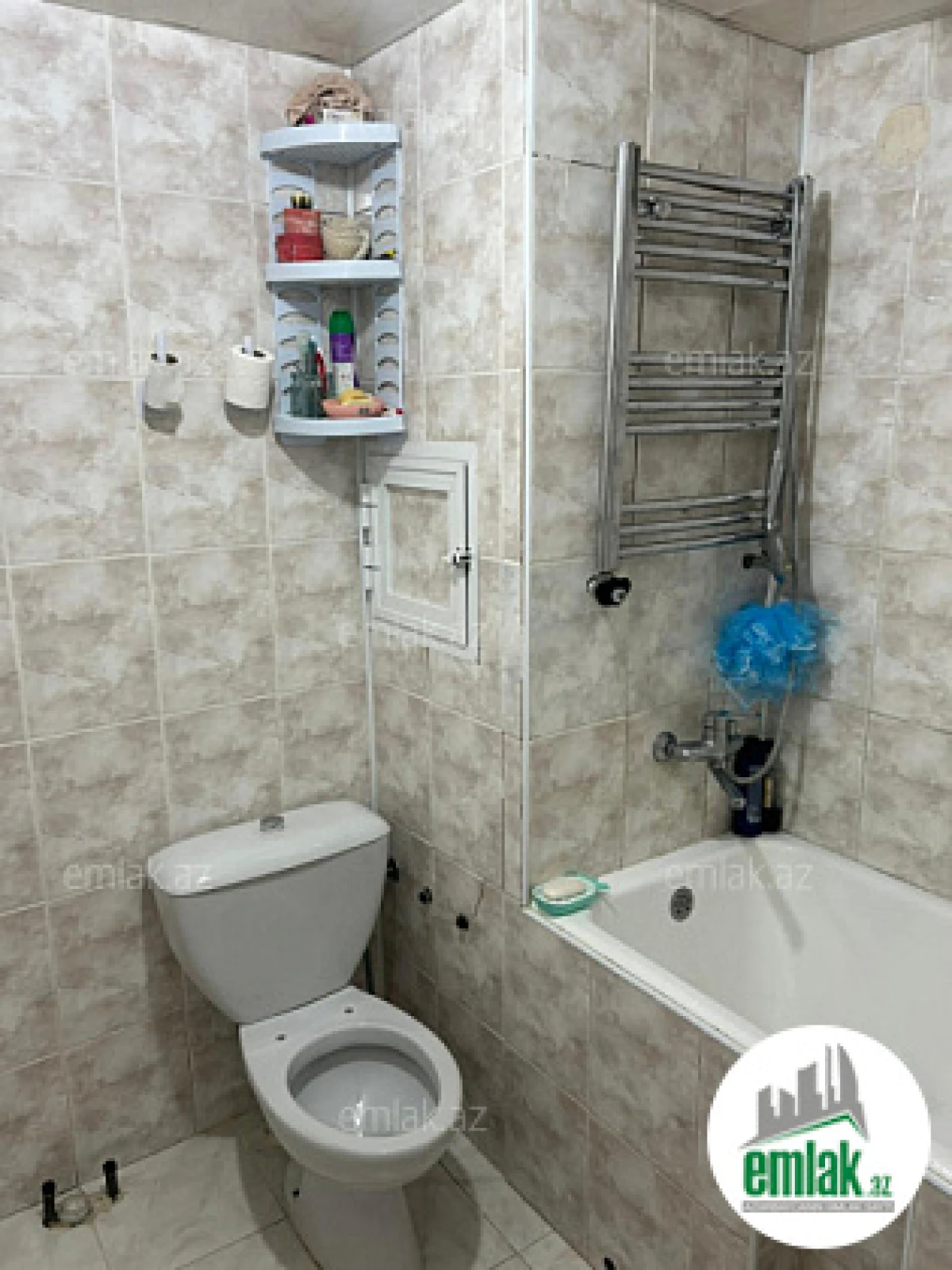 Satılır 2 otaqlı köhnə tikili 56 m²