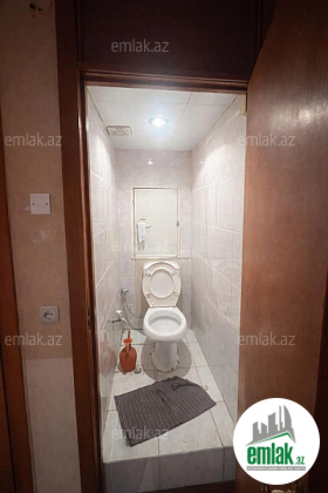 Satılır 5 otaqlı köhnə tikili 110 m²