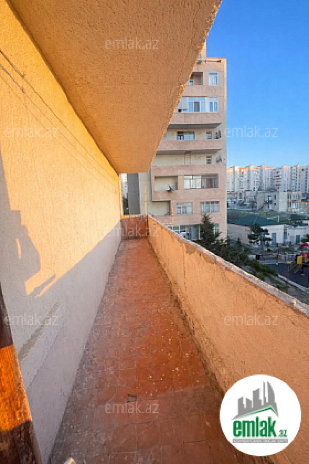 Satılır 5 otaqlı köhnə tikili 110 m²