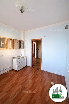 Satılır 5 otaqlı köhnə tikili 110 m²