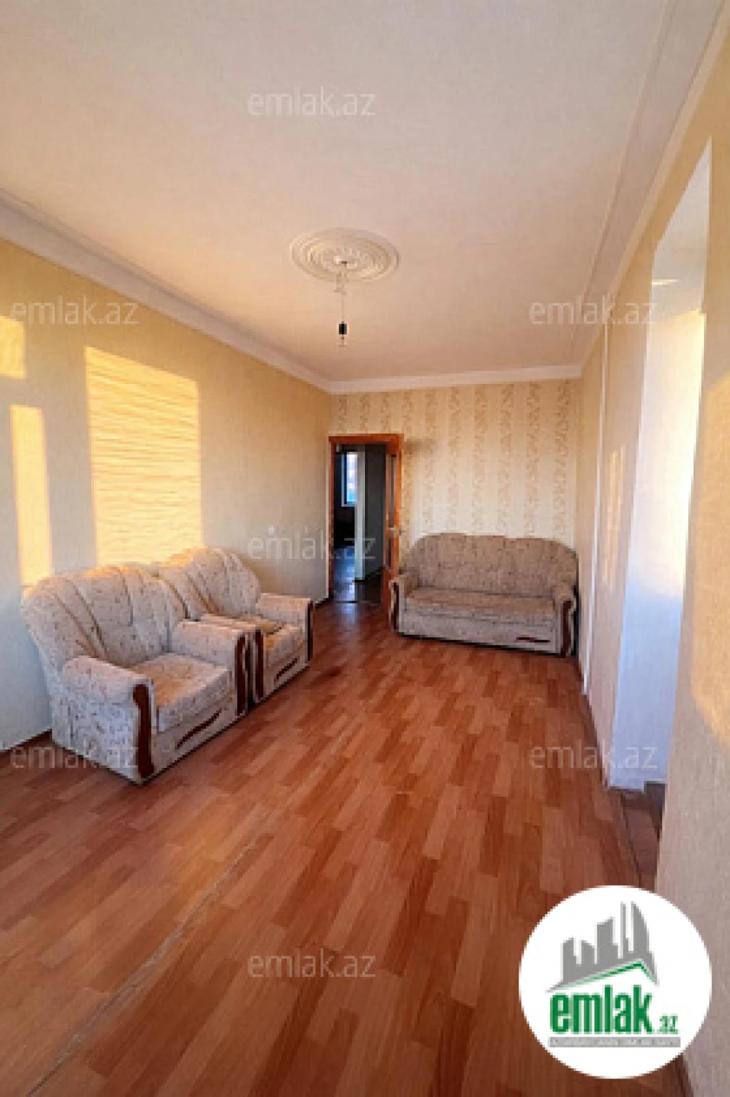 Satılır 5 otaqlı köhnə tikili 110 m²