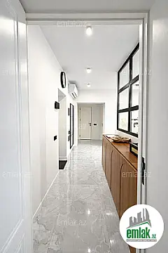 Satılır 2 otaqlı yeni tikili 95 m²