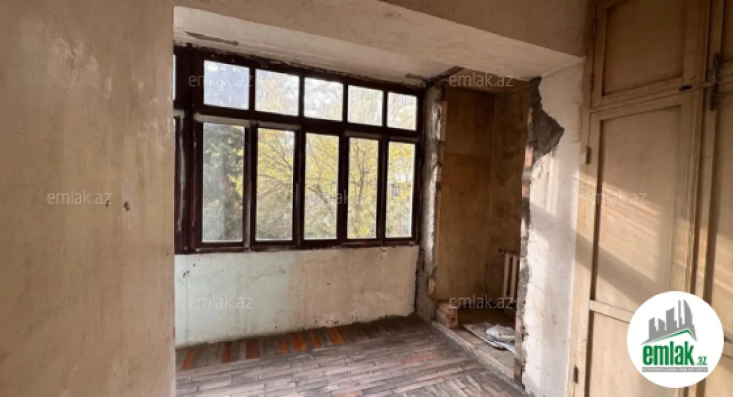 Satılır 4 otaqlı yeni tikili 120 m²