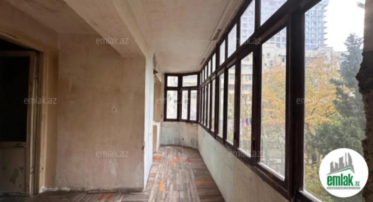 Satılır 4 otaqlı yeni tikili 120 m²
