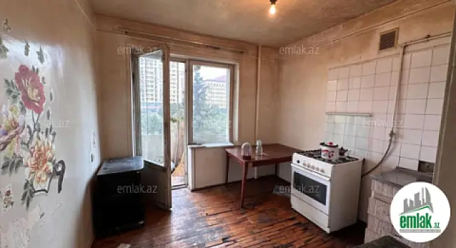 Satılır 4 otaqlı yeni tikili 120 m²
