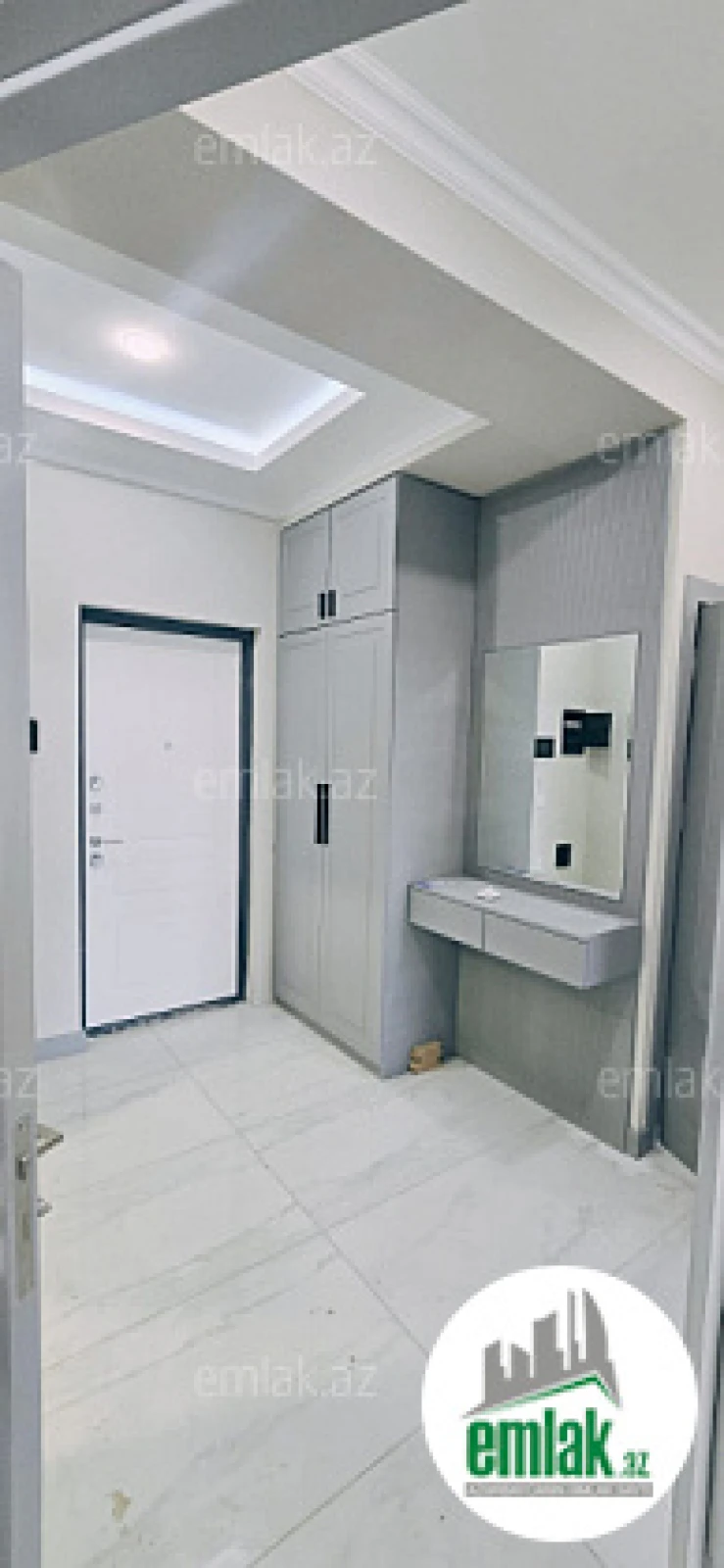 Satılır 3 otaqlı yeni tikili 112 m²