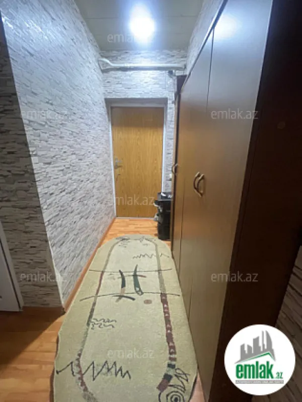 Satılır 2 otaqlı köhnə tikili 55 m²