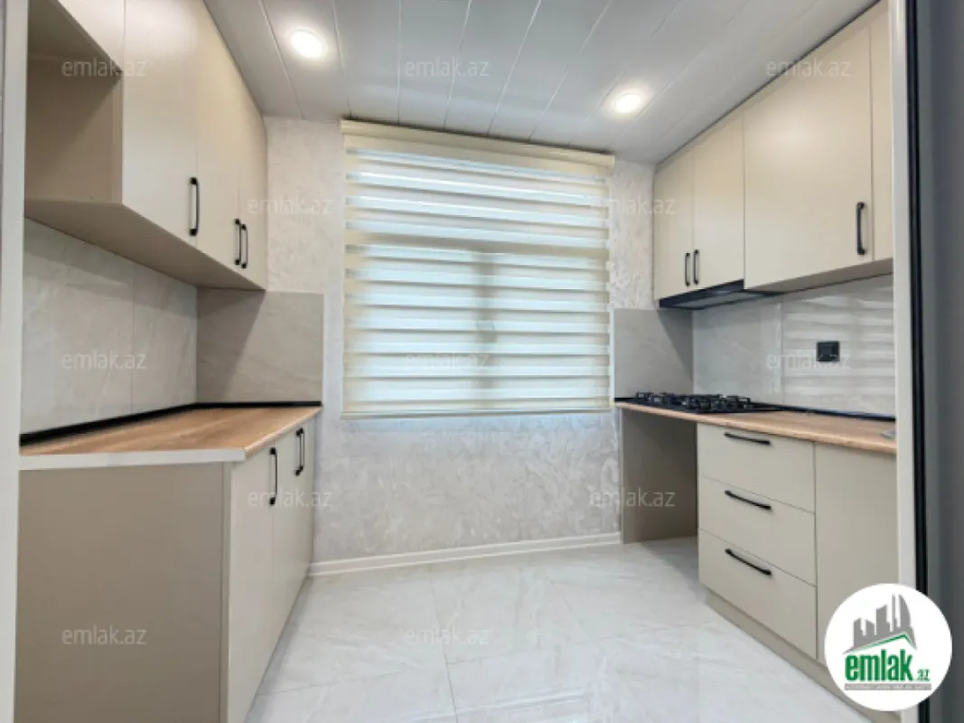 Satılır 2 otaqlı köhnə tikili 42 m²