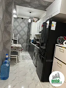 Satılır 2 otaqlı yeni tikili 74 m²