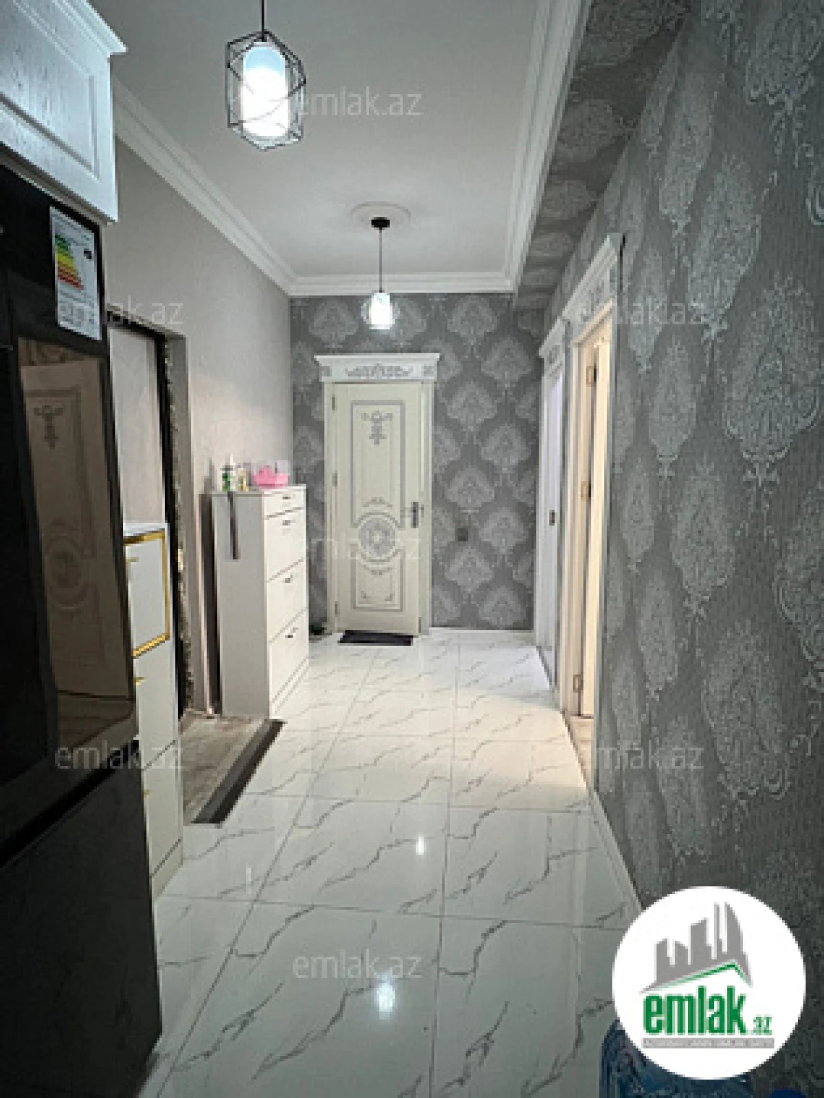 Satılır 2 otaqlı yeni tikili 74 m²