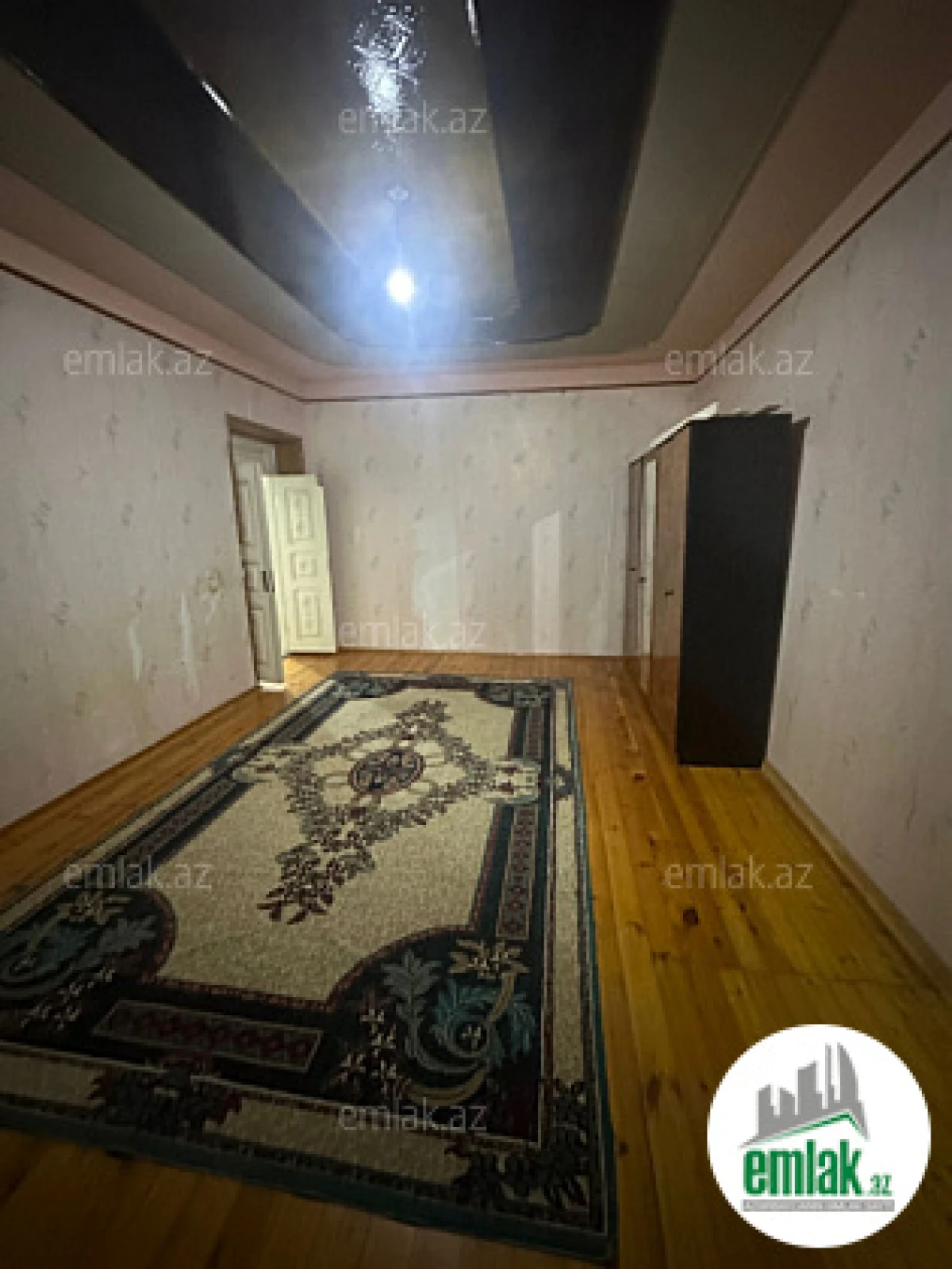 Satılır 5 otaqlı həyət evi 150 m²